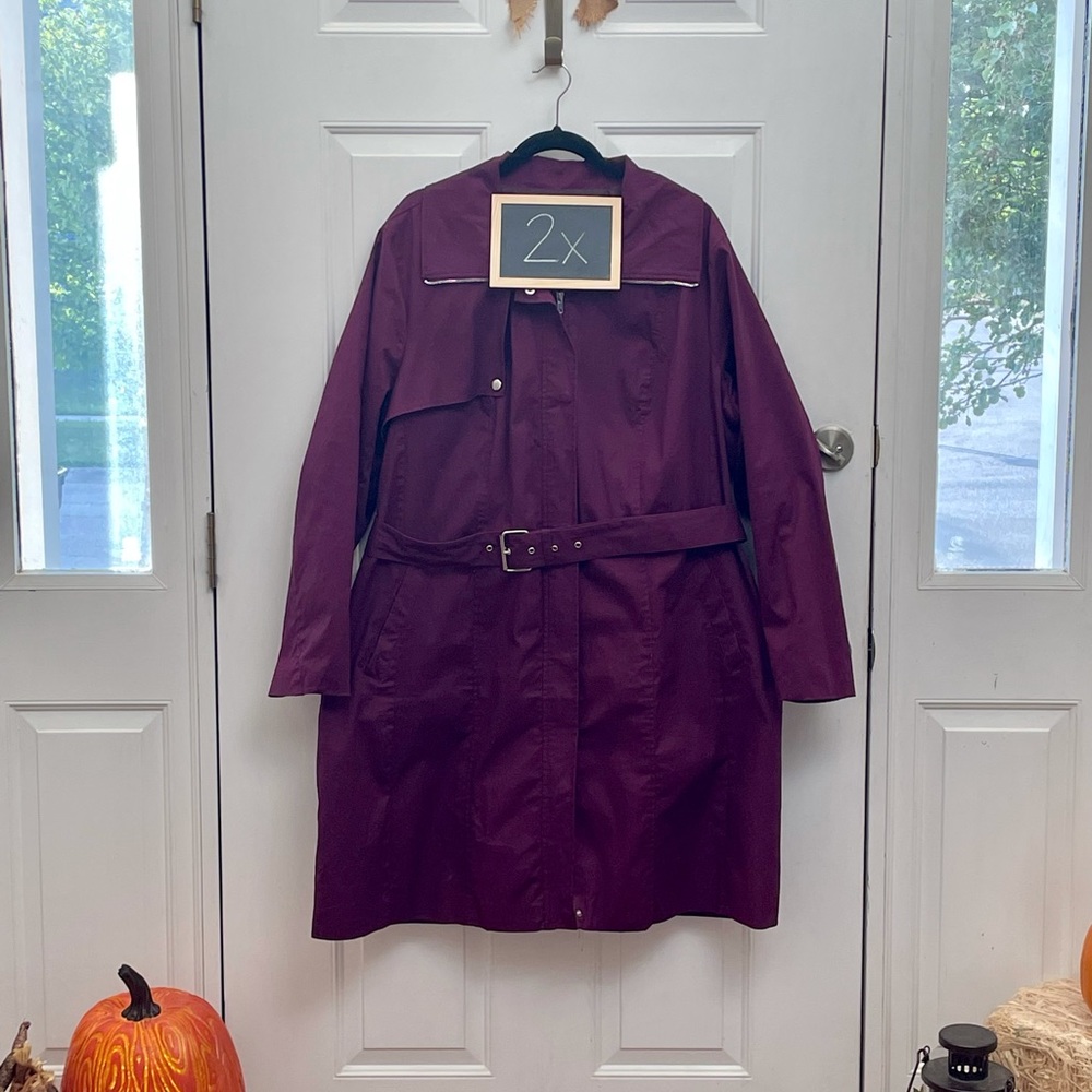 Plum Full Zip Belted Trench Coat! Beautiful!